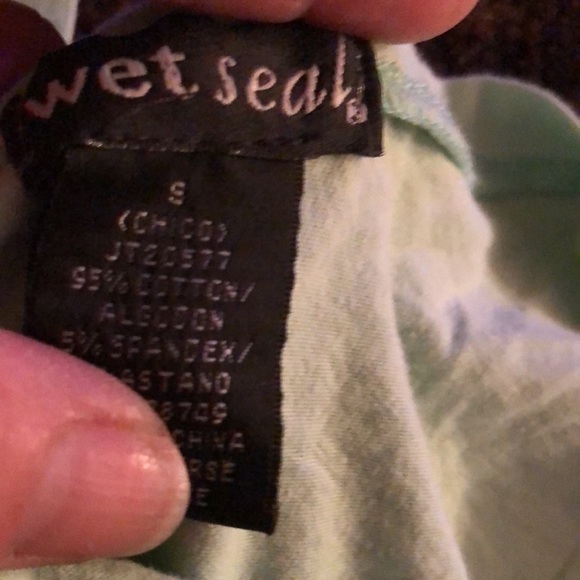 𝅺Wet Seal small green  double  V-neck front & back - Picture 4 of 5